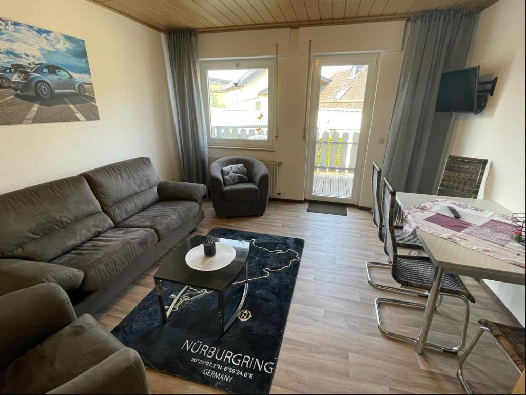 Relaxen Am Ring Fewo 2 Wimbach Eksteriør bilde